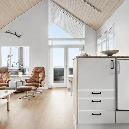Ferienhaus Two-bedroom In Bjert