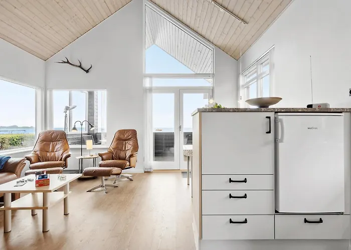 Dom wakacyjny Two-bedroom In Bjert