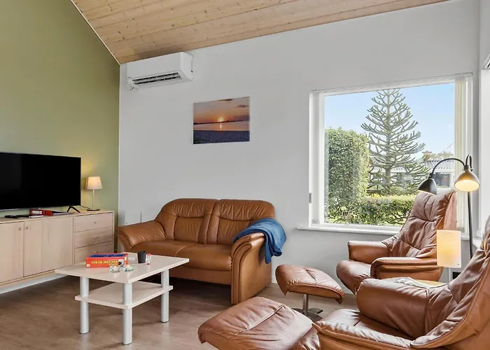 Dom wakacyjny Two-bedroom In Bjert *